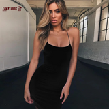 Vestido Curto Justo com Alças Finas